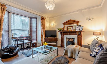 4 Bed in Pembroke 2