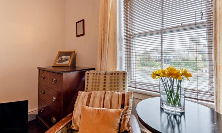 4 Bed in Pembroke 4