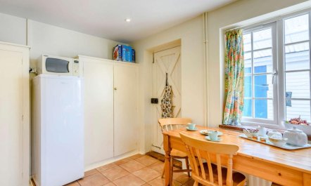 5 Bed in Dorchester 6
