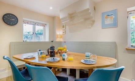 5 Bed in Wareham 8