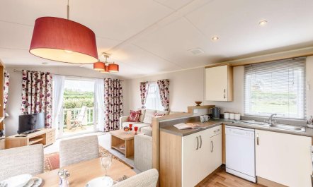 2 Bed in Llanfairpwllgwyngyll 3
