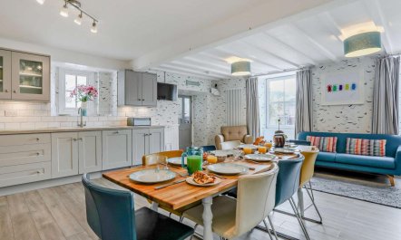 4 Bed in Ilfracombe 3