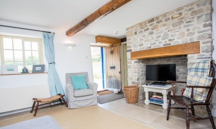 3 Bed in Wareham 2