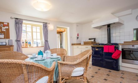 3 Bed in Wareham 5
