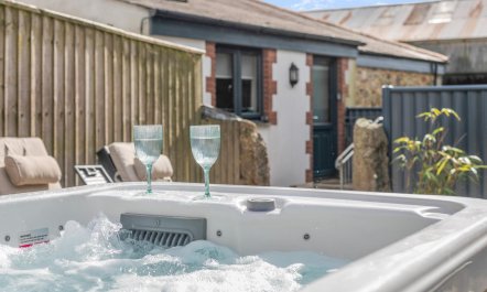 1 Bed in Newquay 1