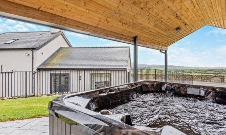 4 Bed in Betws-y-coed 1