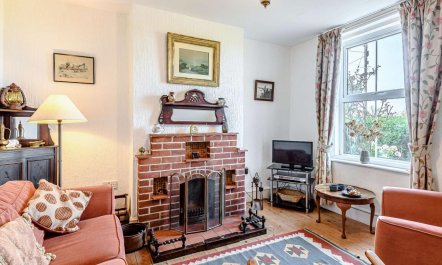 3 Bed in Thornham 2