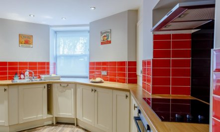 4 Bed in Harrogate 6