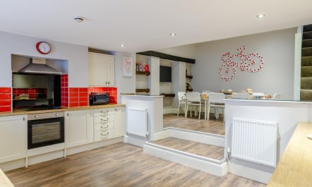 4 Bed in Harrogate 4