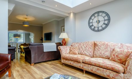 4 Bed in Harrogate 9