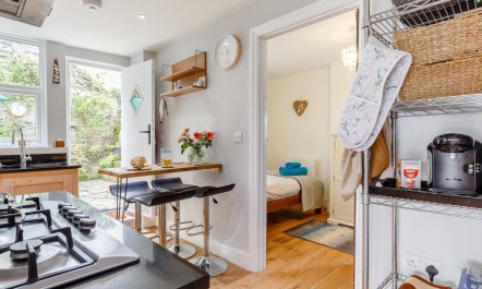 2 Bed in Boscastle 4