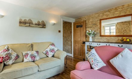 2 Bed in Cheltenham 9