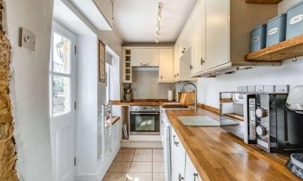 2 Bed in Cheltenham 6