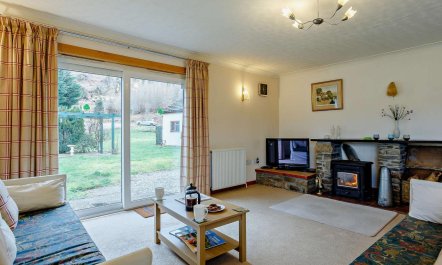 3 Bed in Fort Augustus 3