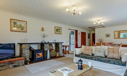 3 Bed in Fort Augustus 1