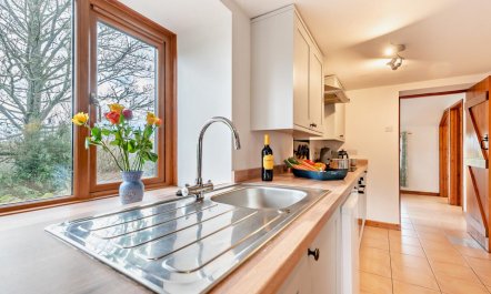 4 Bed in Llandovery 4