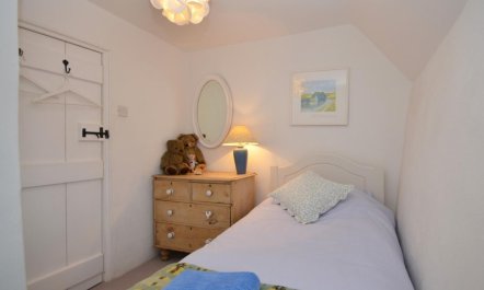 3 Bed in Kingsbridge 9