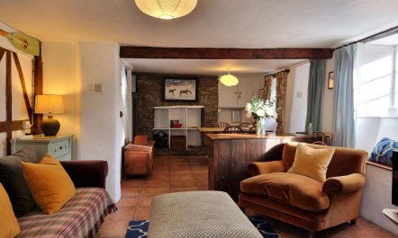 3 Bed in Kingsbridge 1