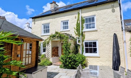 5 Bed in Kendal 0