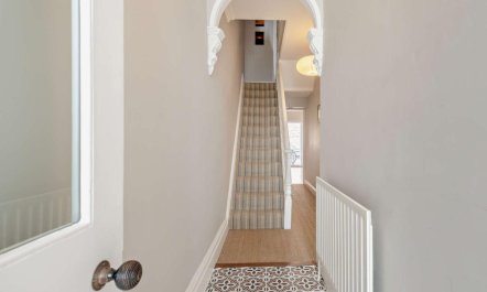 3 Bed in Portland 5