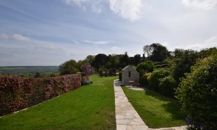 3 Bed in Kingston 1