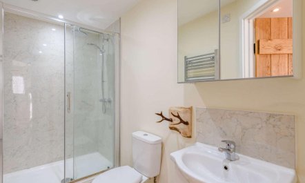 2 Bed in Blandford Forum 6
