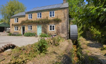 1 Bed in Bridport 1
