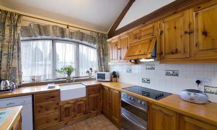 3 Bed in Buxton 2