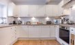 4 Bed in Lyndhurst 1