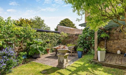 1 Bed in Bridport 1