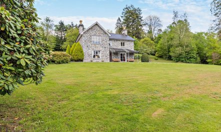 5 Bed in Machynlleth 2