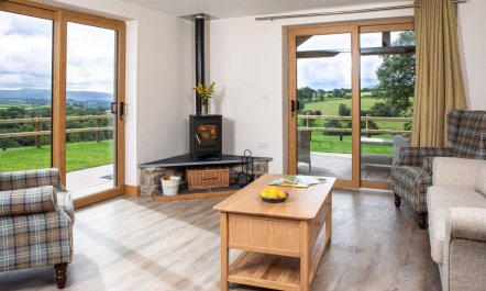 2 Bed in Brecon 4