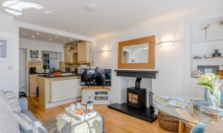 1 Bed in Aberdovey 6