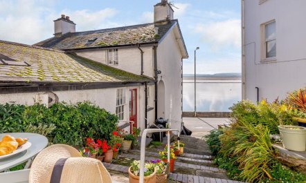 1 Bed in Aberdovey 1