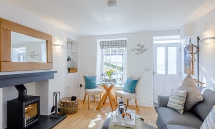1 Bed in Aberdovey 3