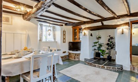 3 Bed in Launcells 6