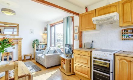 2 Bed in Ullapool 3