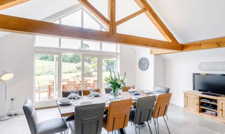 5 Bed in Market Rasen 1