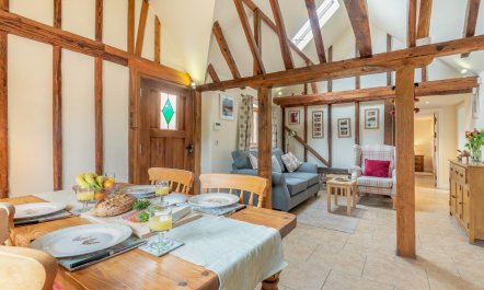 2 Bed in Romsey 4