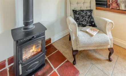 2 Bed in Romsey 3