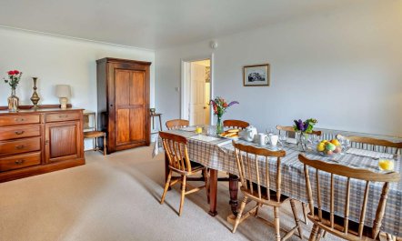 5 Bed in Newchurch 4