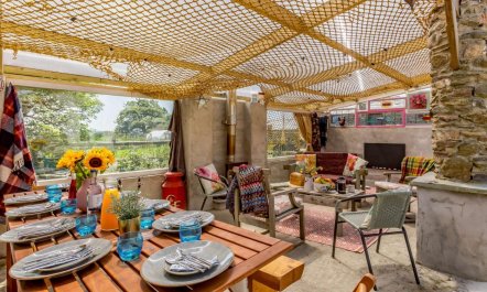 5 Bed in Launceston 1