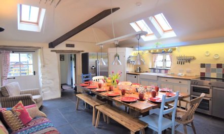 5 Bed in Launceston 4