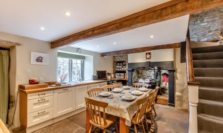 5 Bed in Richmond 1