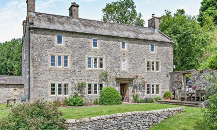 6 Bed in Buxton