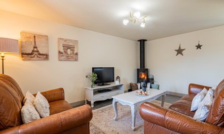 2 Bed in Camelford 4