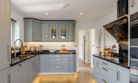 2 Bed in Holsworthy 6