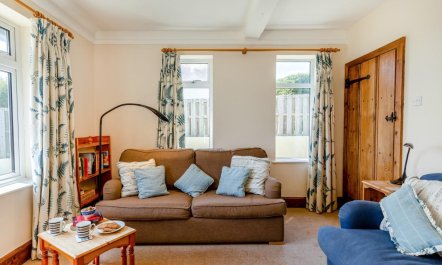 2 Bed in Kingsbridge 8