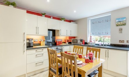 2 Bed in Bideford 1
