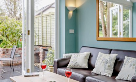 4 Bed in Dorchester 2